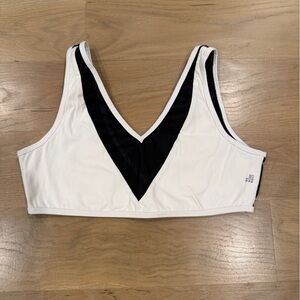 WeWoreWhat V-Neck Black and White Sports Bra